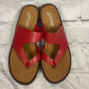 NWOT Eastland Leather Memory Foam Sandals Sz 10M